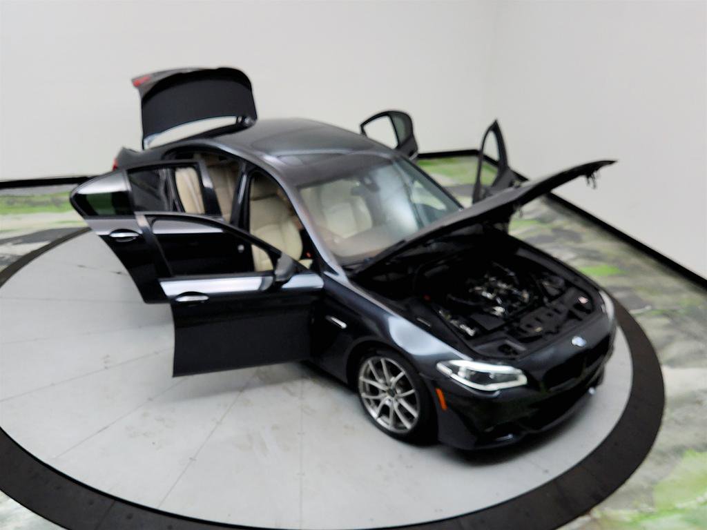 Used 2014 BMW 550i xDrive Sedan AWD/4WD image 37