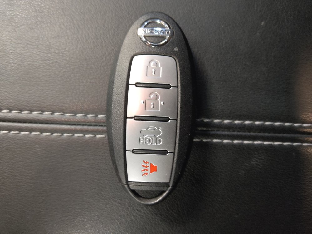 Used 2023 Nissan Sentra SV FWD image 32
