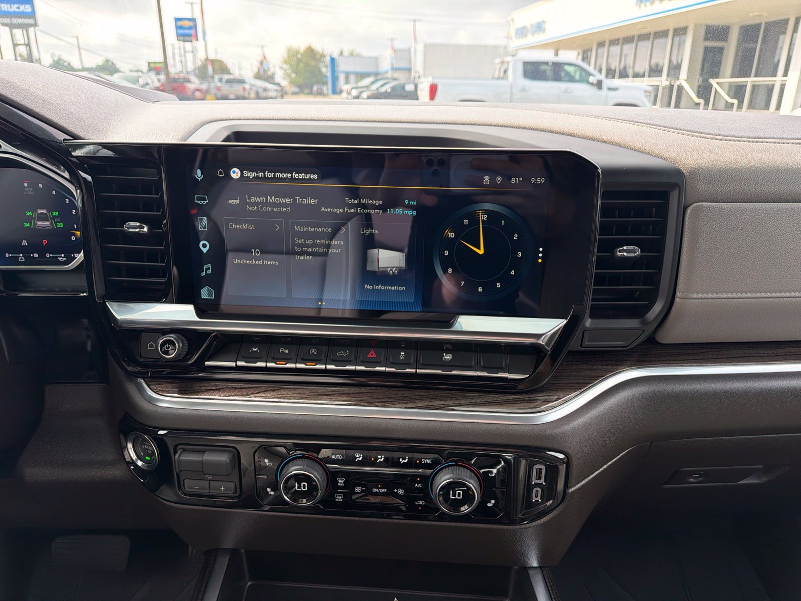 Used 2026 Chevrolet Silverado 1500 RST w/ All Star Edition Plus RWD image 10