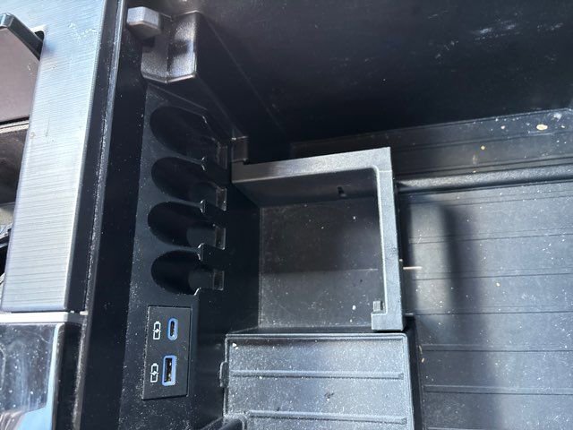 Used 2022 Toyota Tundra Platinum image 28