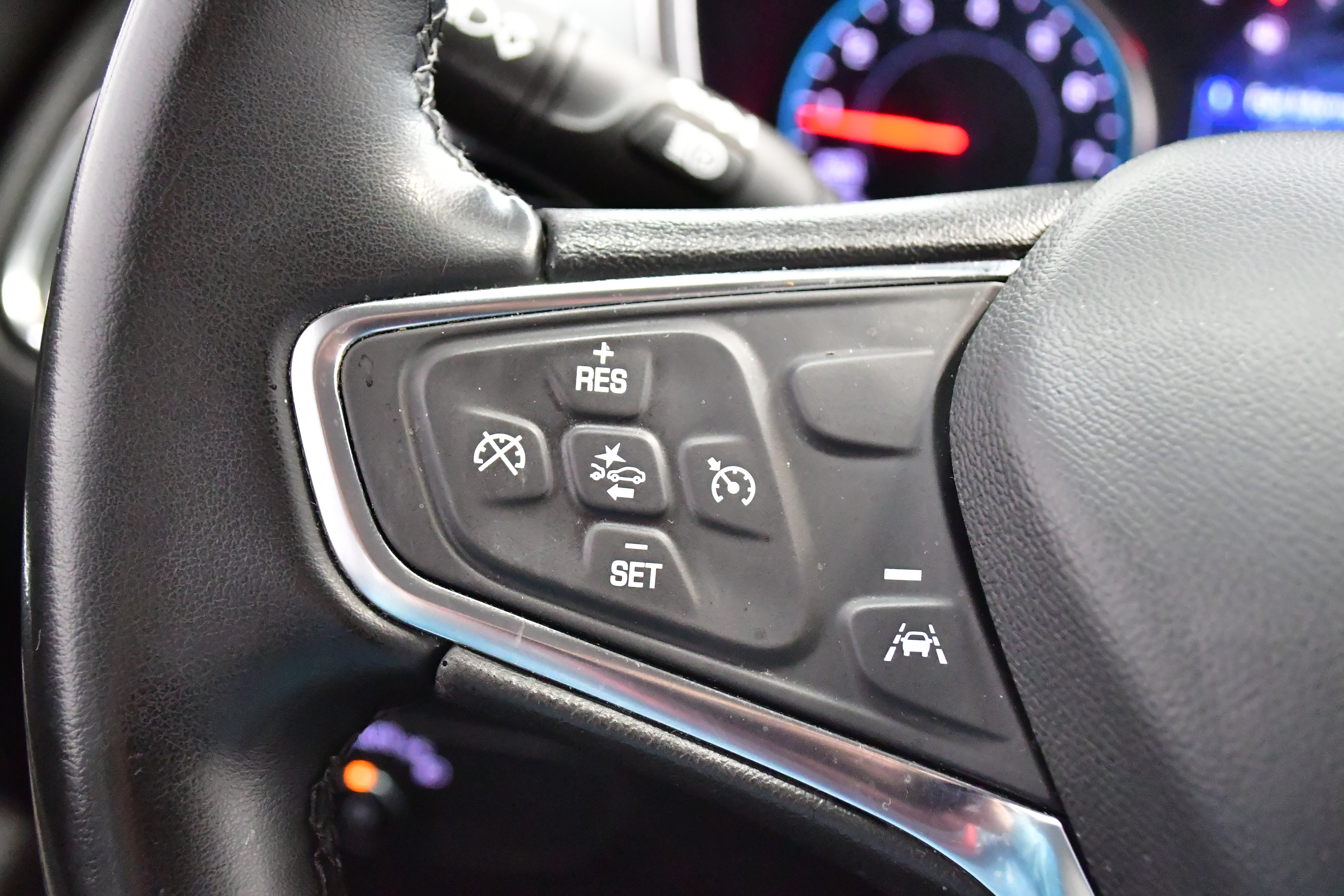 Used 2024 Chevrolet Equinox LT image 23