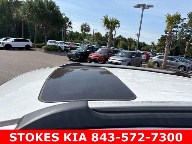 Used 2019 Buick Encore Essence AWD/4WD image 9