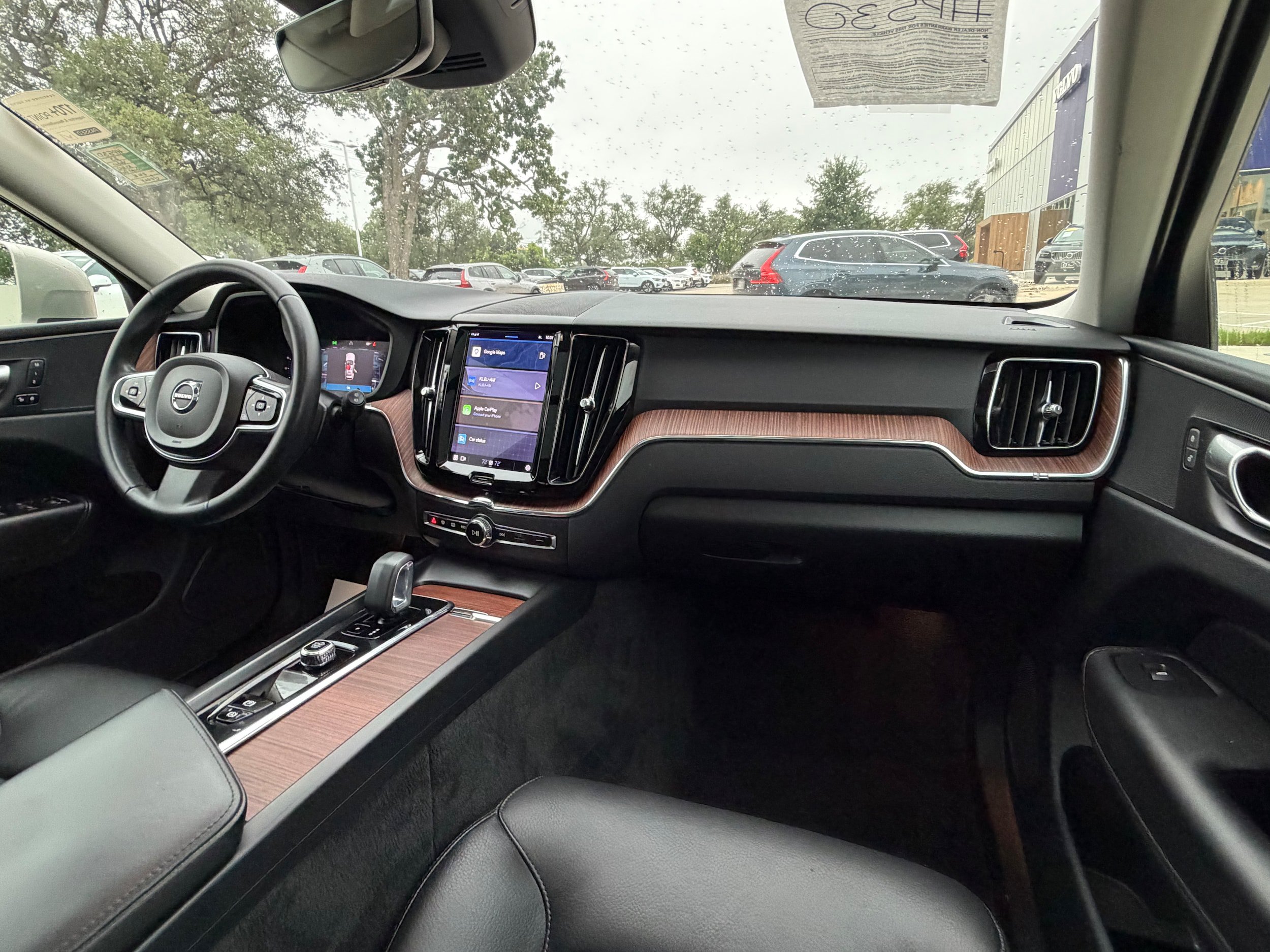 Certified 2023 Volvo XC60 B5 Plus w/ Protection Package Premier FWD image 12
