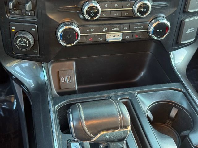 Certified 2022 Ford F150 XLT w/ Equipment Group 302A High image 13