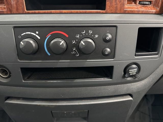 Used 2006 Dodge Ram 1500 Truck SLT w/ Light Group image 33