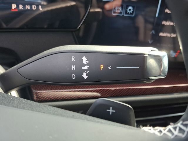 Certified 2025 Chevrolet Traverse Z71 w/ Driver Confidence Package image 14