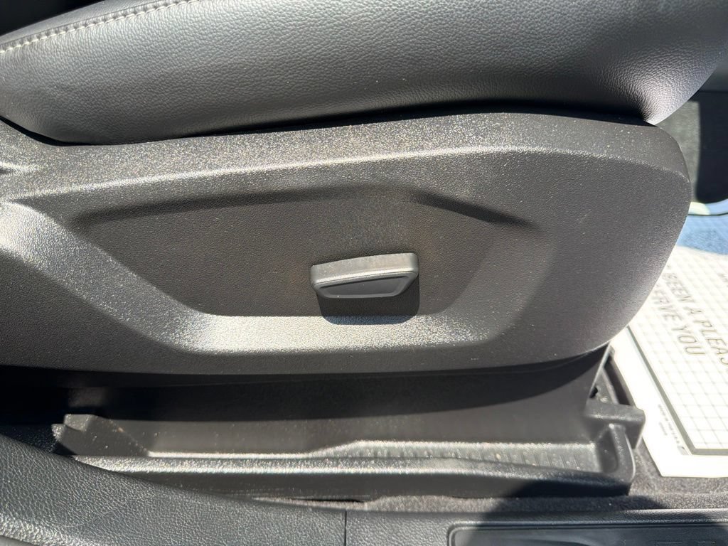 Used 2024 Ford Edge SEL AWD/4WD image 14