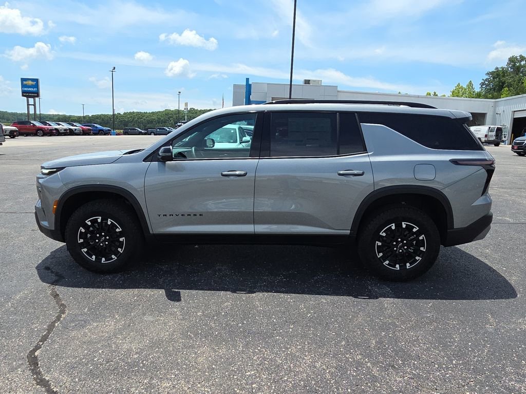 New 2026 Chevrolet Traverse Z71 w/ Driver Confidence Package AWD/4WD image 5