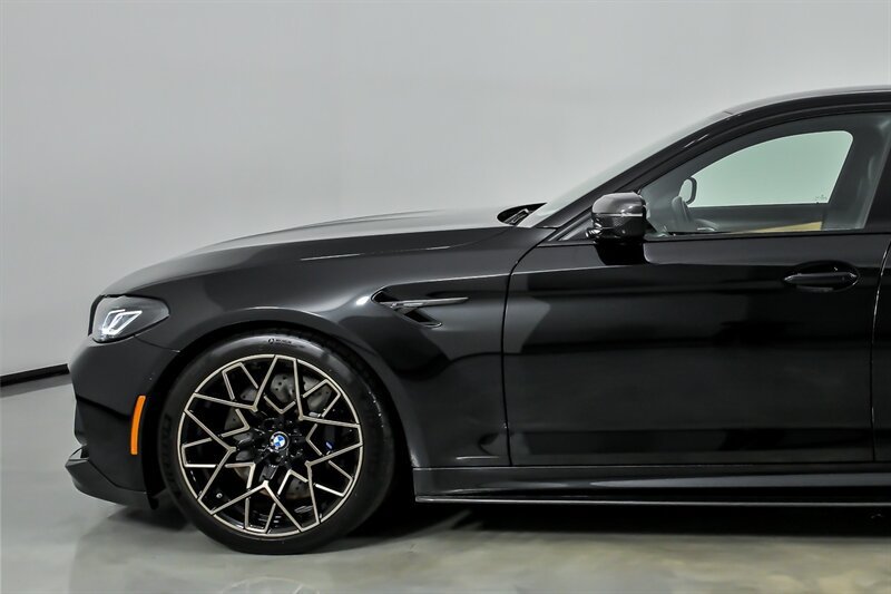 Used 2022 BMW M5 w/ Competition Package AWD/4WD image 7