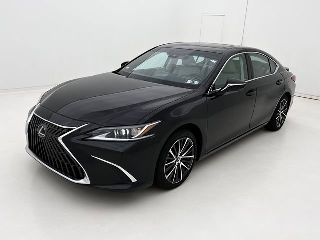 Certified 2025 Lexus ES 350 w/ Premium Package image 4