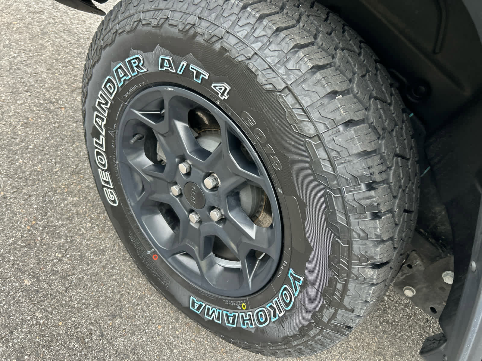 Certified 2023 Jeep Wrangler Unlimited w/ Cold Weather Group image 16