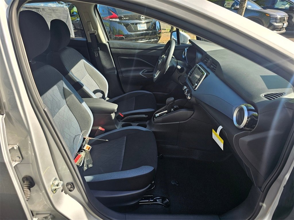 New 2025 Nissan Versa SV w/ Trunk Package image 27
