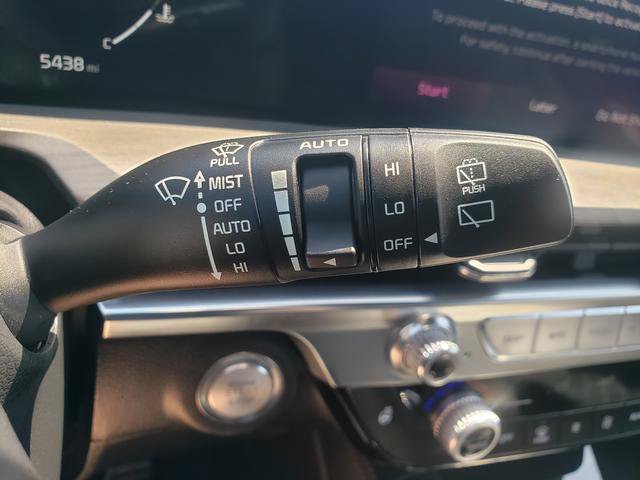 Certified 2025 Kia Telluride SX Prestige X-Line AWD/4WD image 30