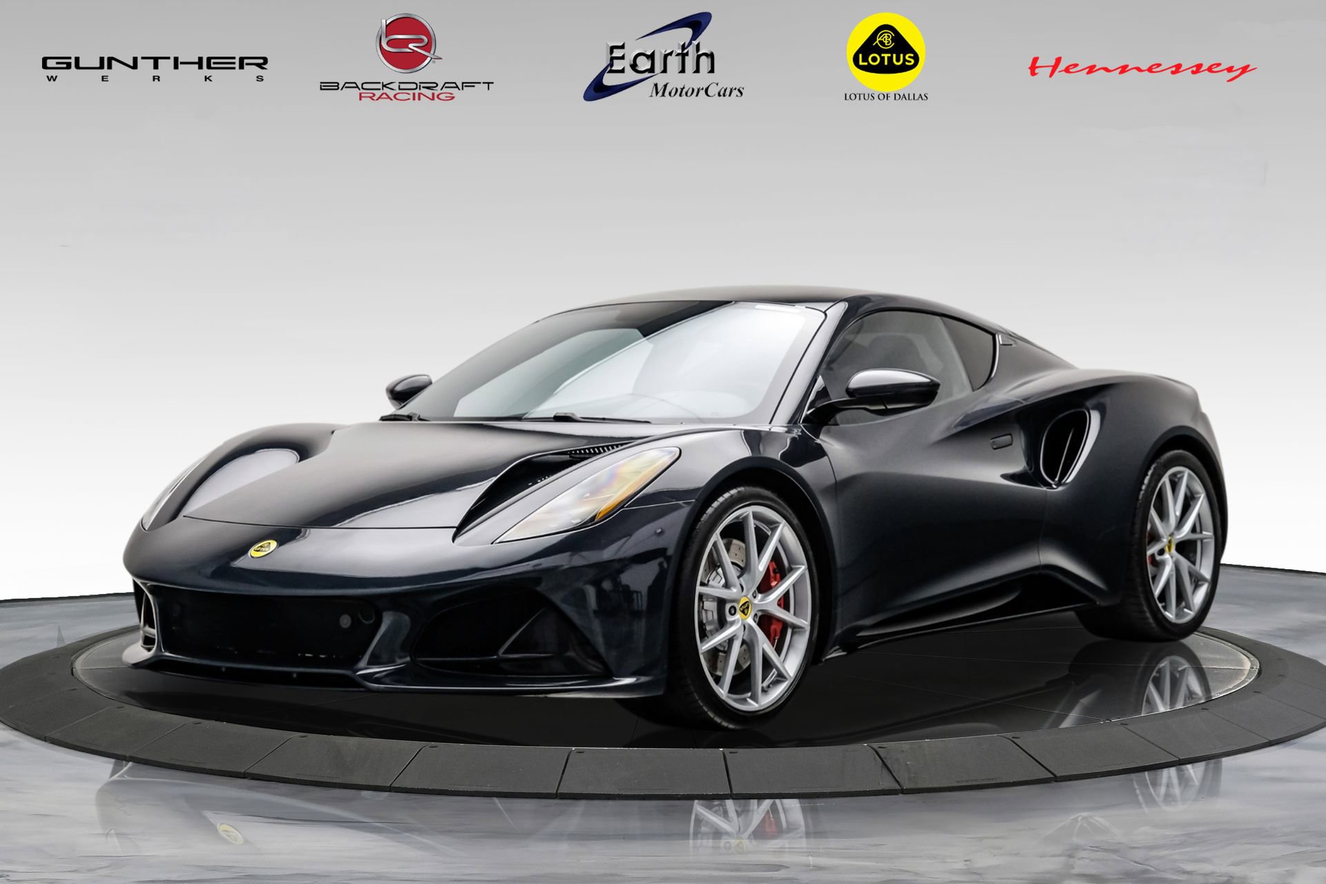 Used 2024 Lotus Emira First Edition RWD image 1
