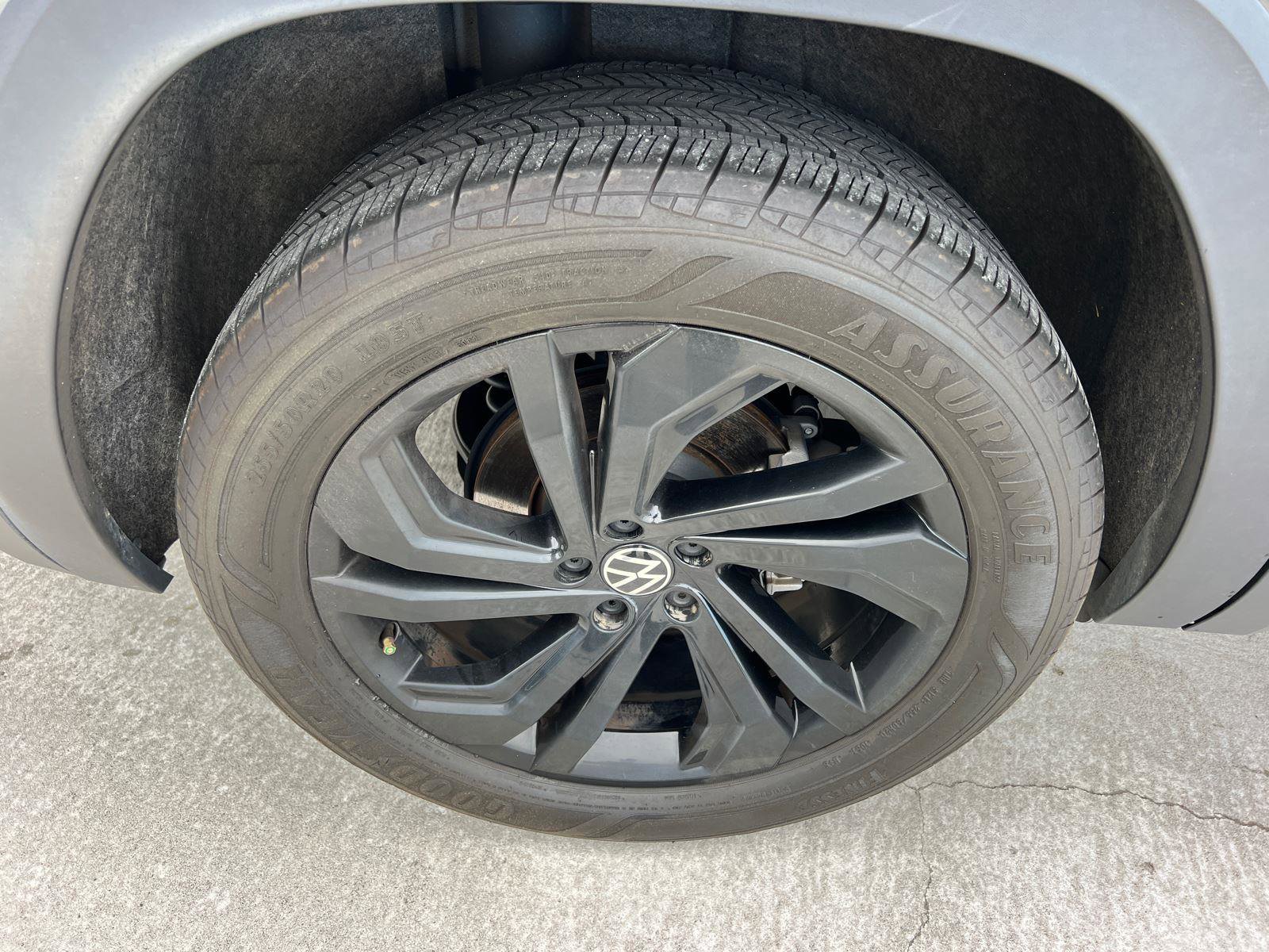 Used 2023 Volkswagen Atlas SE image 17