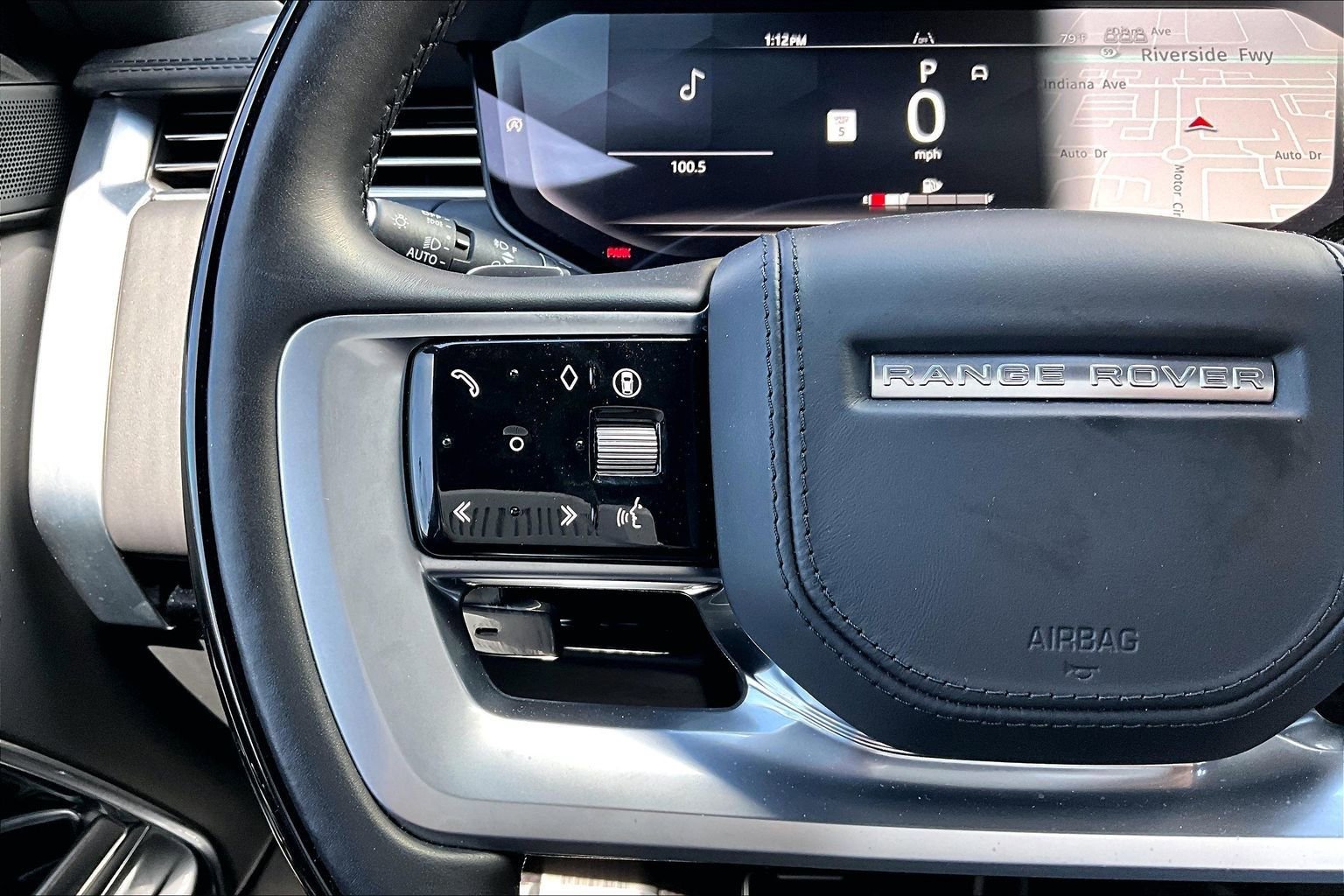 Used 2024 Land Rover Range Rover SE image 17