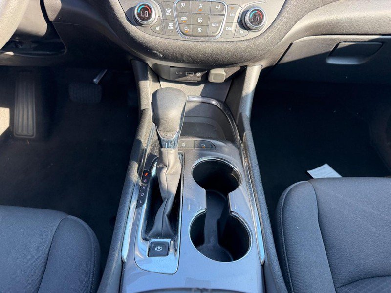 Used 2025 Chevrolet Malibu LT FWD image 15