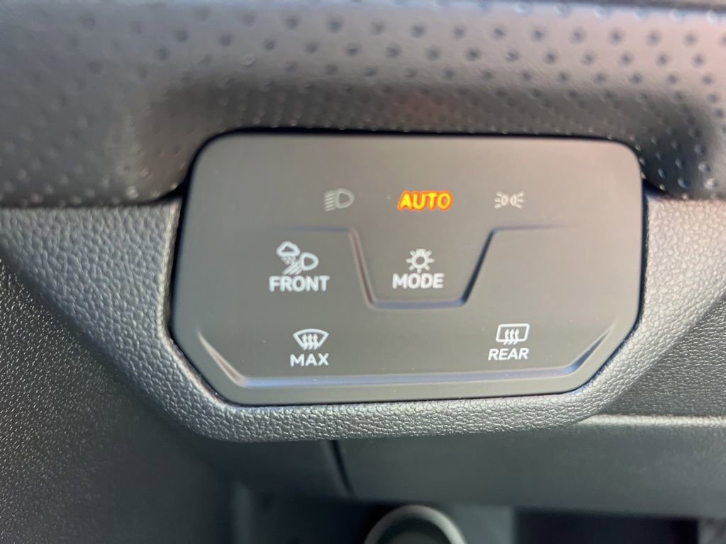 New 2026 Volkswagen Atlas SE image 21