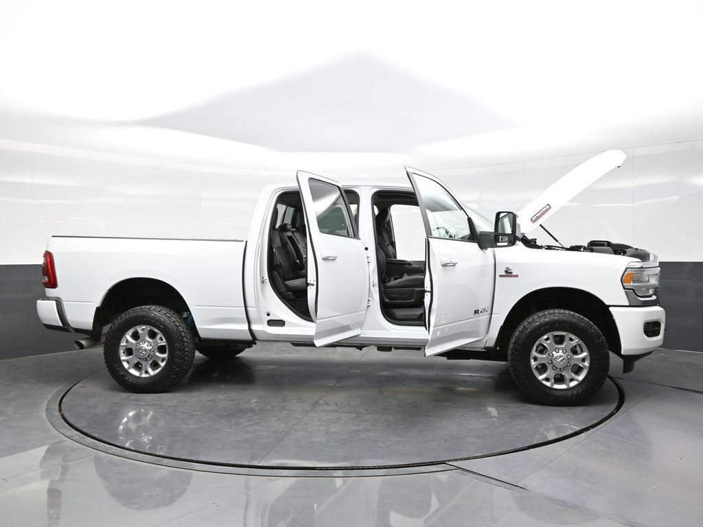 Used 2023 RAM 2500 Laramie AWD/4WD image 44