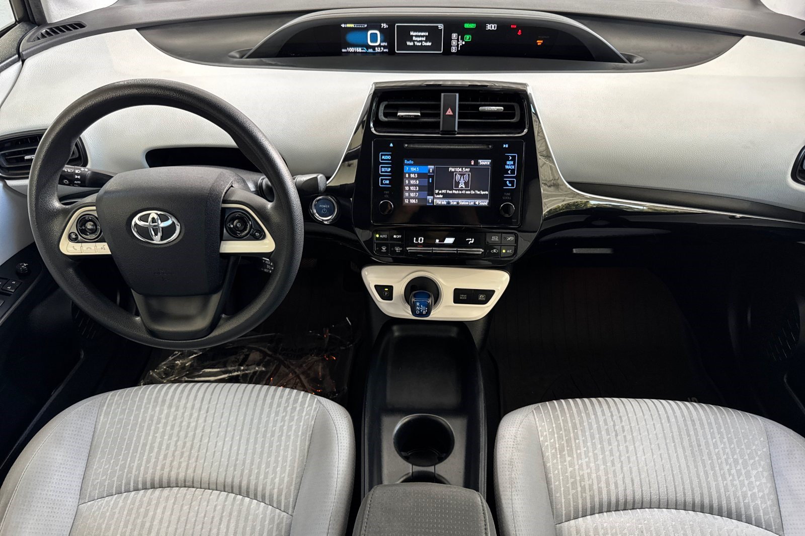 Used 2016 Toyota Prius Two FWD image 17