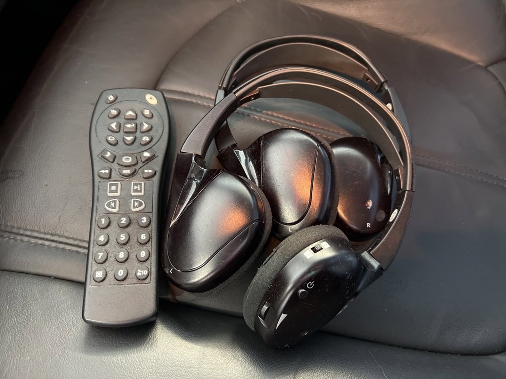 Used 2012 GMC Acadia SLT image 30