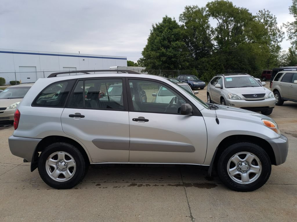 Used 2004 Toyota RAV4 2WD image 4
