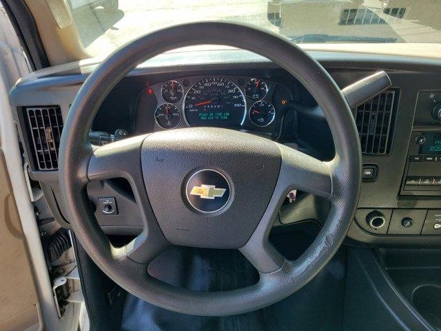 Used 2017 Chevrolet Express 2500 image 21