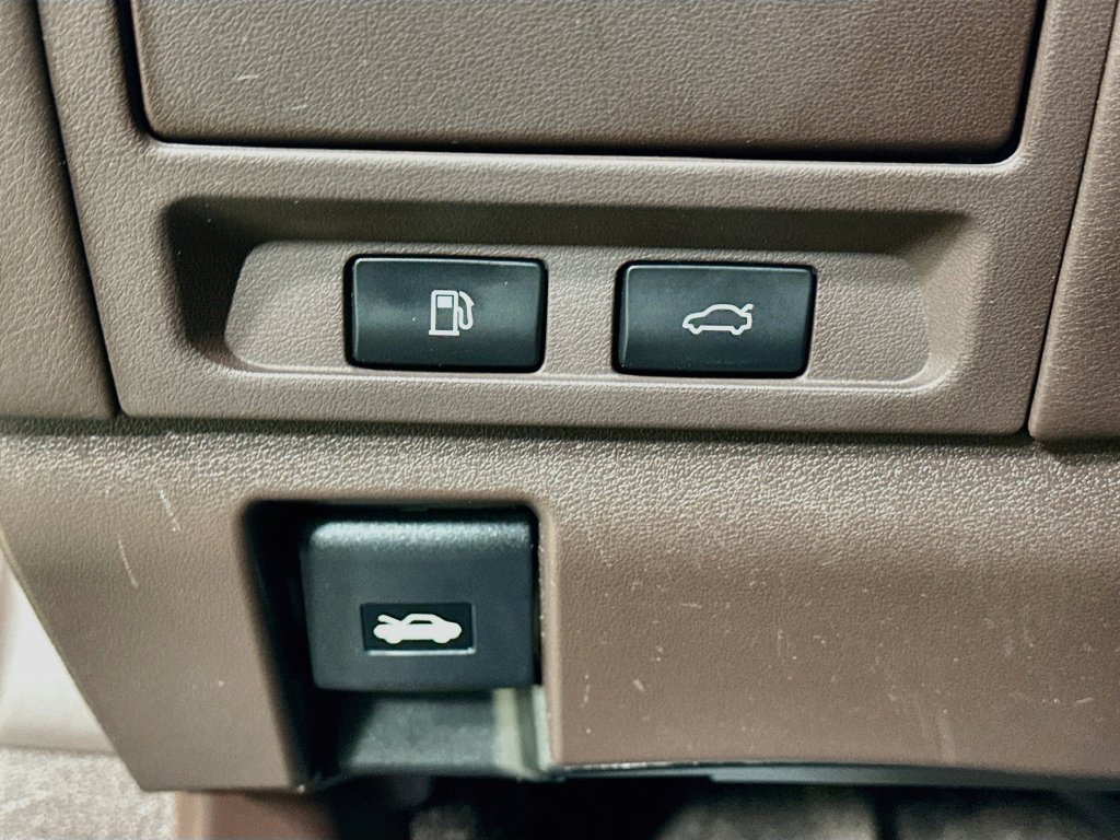 Used 2018 Lexus LS 500 AWD w/ Interior Upgrade Package image 10