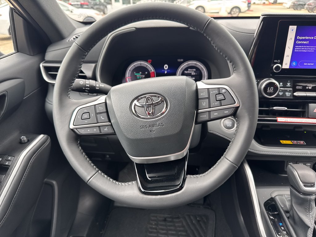 Certified 2026 Toyota Highlander XSE AWD/4WD image 29