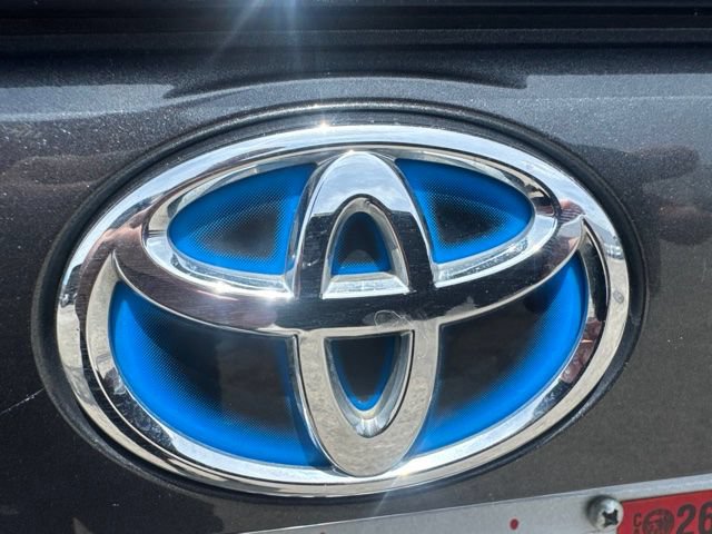Used 2023 Toyota RAV4 LE AWD/4WD image 8