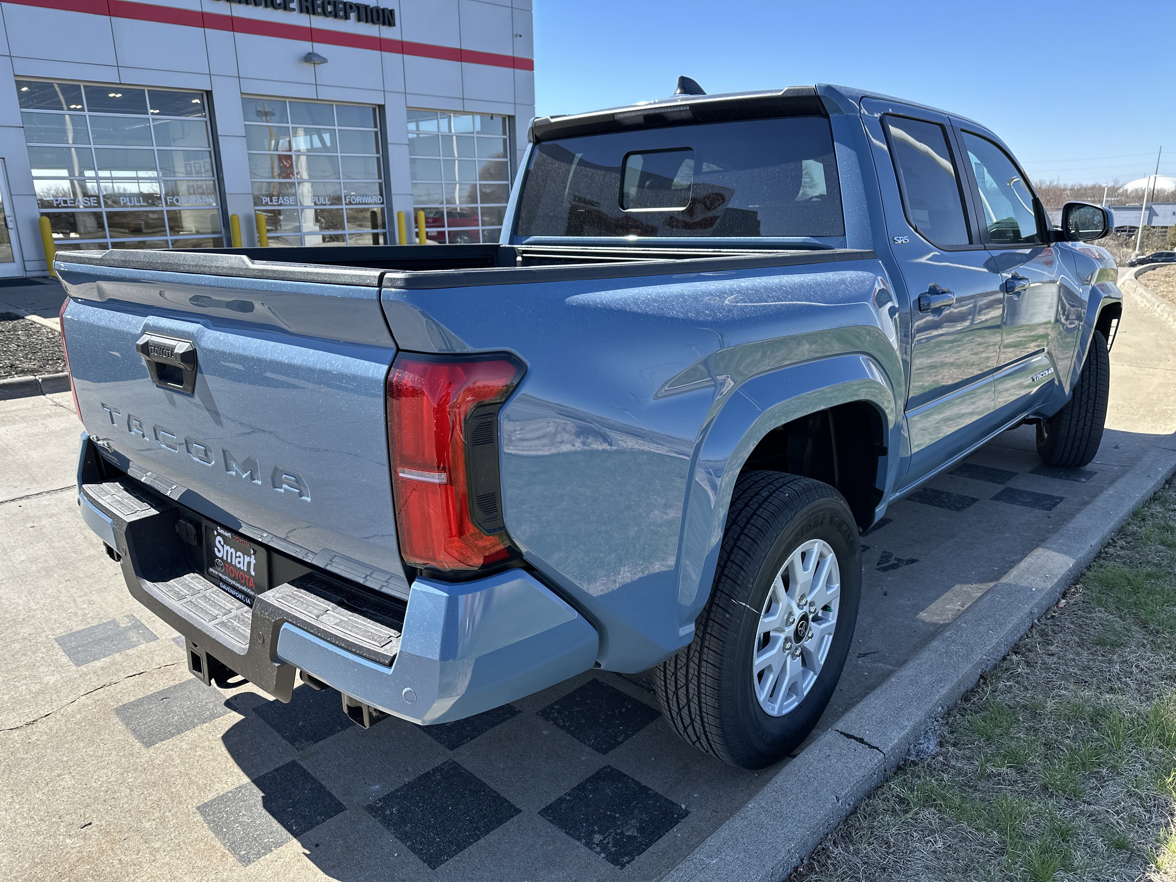New 2026 Toyota Tacoma SR5 w/ SR5 Upgrade Package AWD/4WD image 6