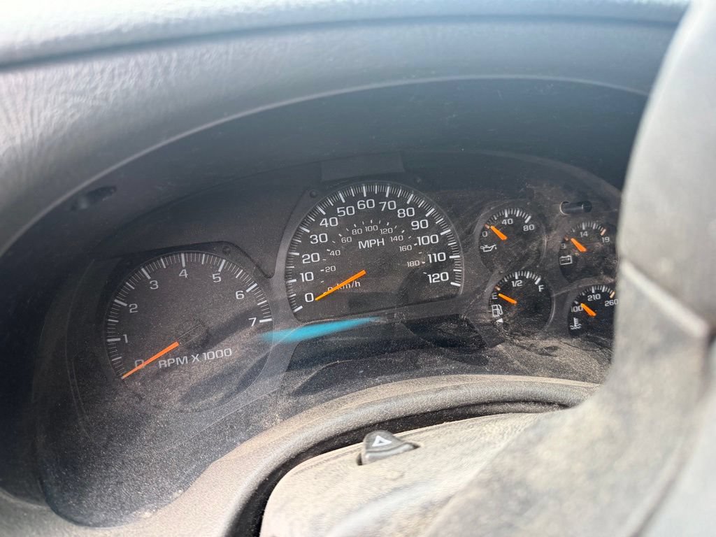 Used 2003 Chevrolet TrailBlazer 4WD w/ Skid Plate Package image 9