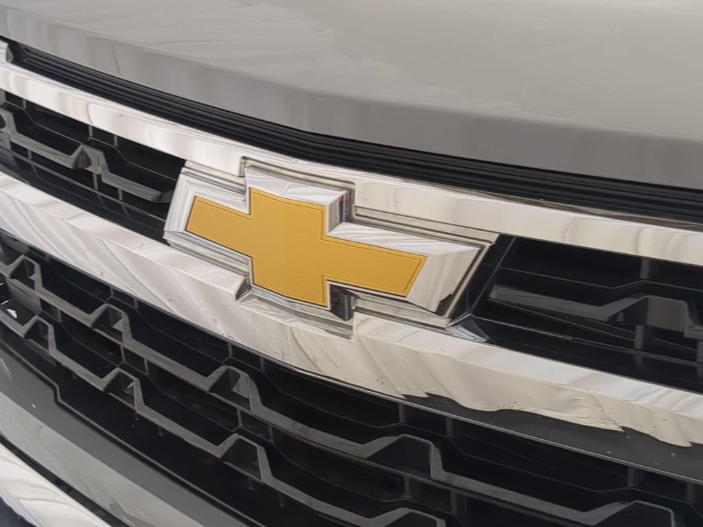 Used 2024 Chevrolet Silverado 1500 LT AWD/4WD image 12