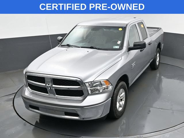 Used 2024 RAM 1500 Classic SLT AWD/4WD image 18