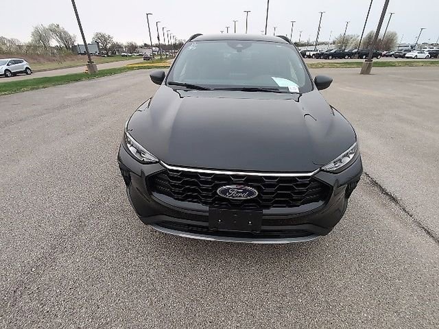 Used 2025 Ford Escape ST-Line image 25