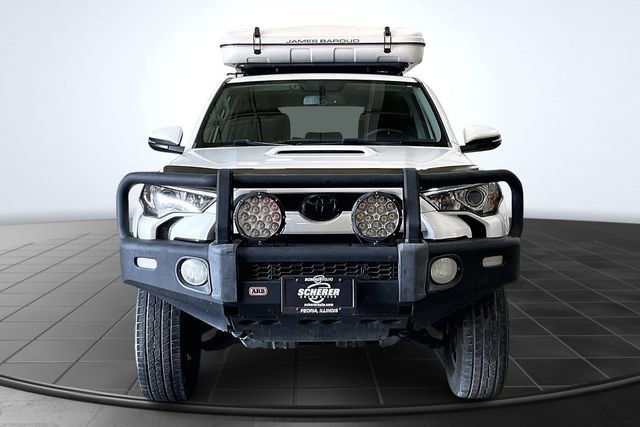 Used 2019 Toyota 4Runner TRD Off-Road Premium AWD/4WD image 3