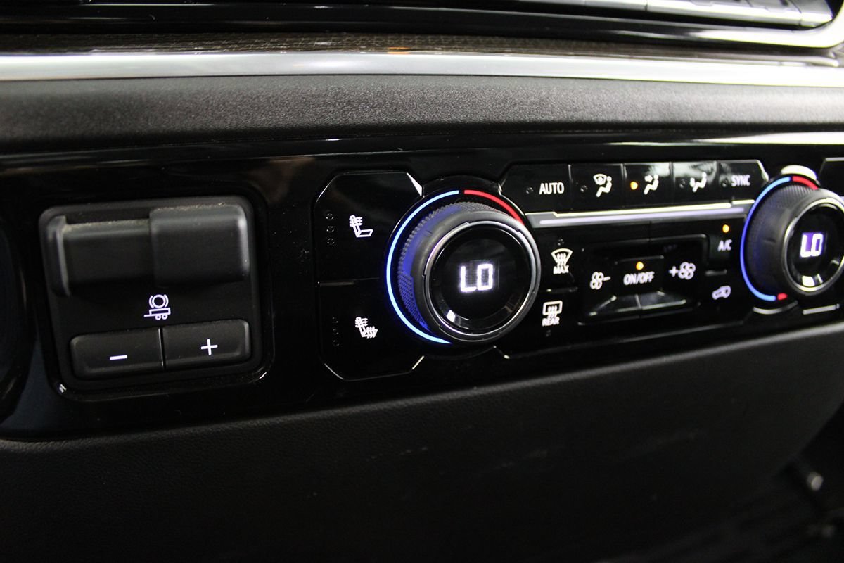 Used 2025 Chevrolet Silverado 1500 LT RWD image 31