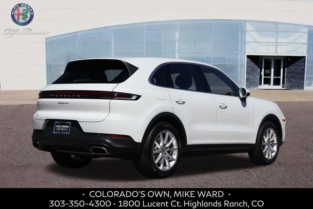 Used 2024 Porsche Cayenne image 6