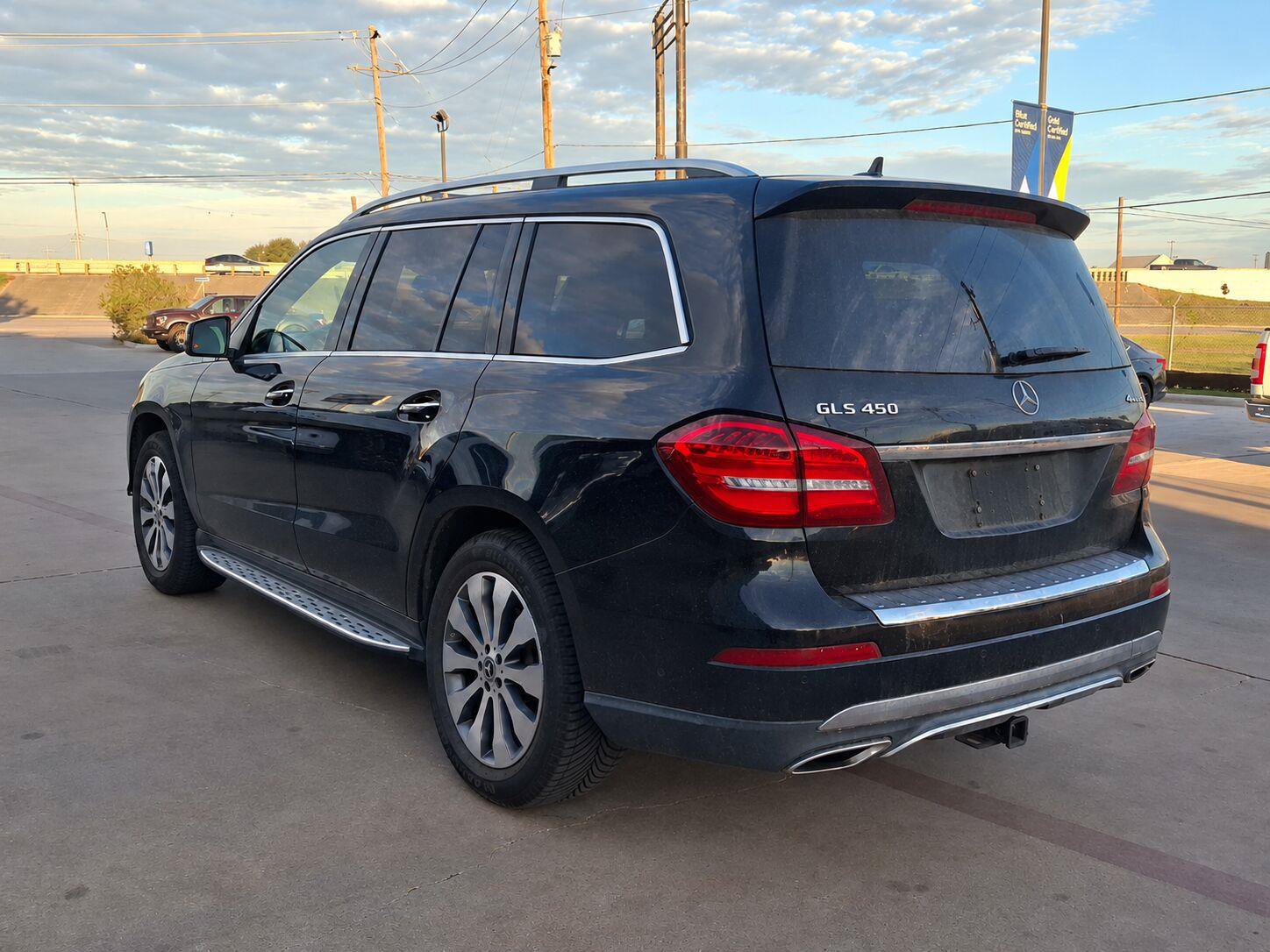 Used 2019 Mercedes-Benz GLS 450 4MATIC image 10