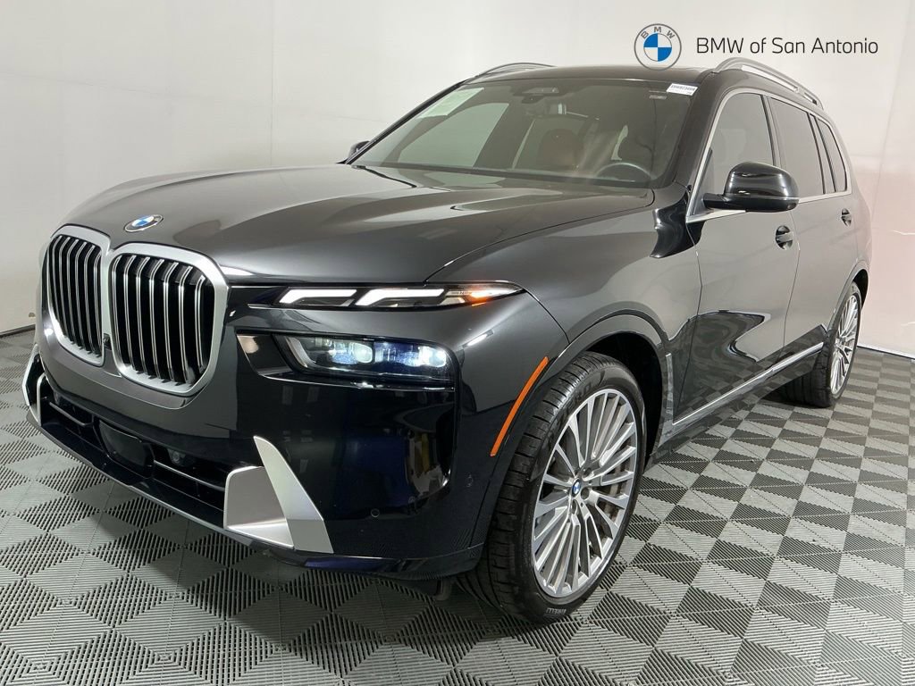 Certified 2025 BMW X7 xDrive40i image 1