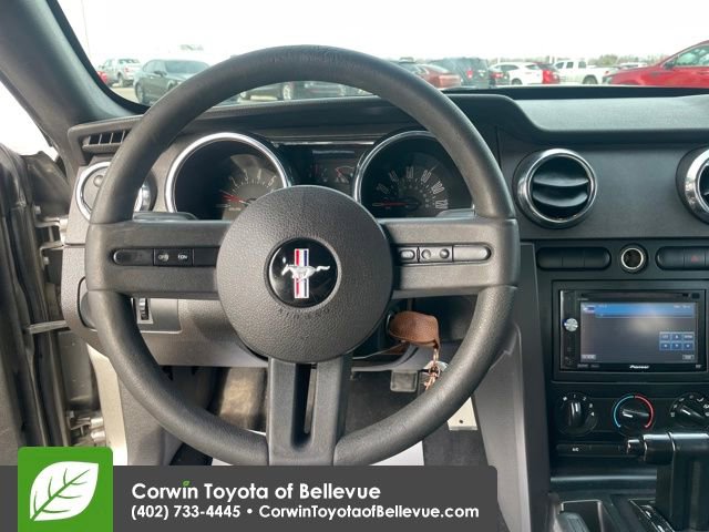 Used 2009 Ford Mustang Premium image 13