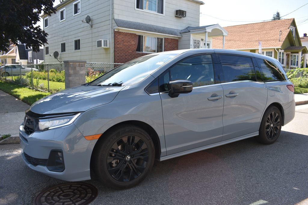 Used 2025 Honda Odyssey Sport-L image 7