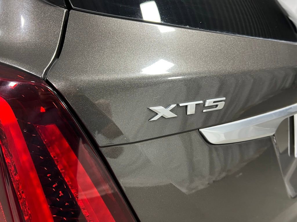 Used 2020 Cadillac XT5 Luxury image 17