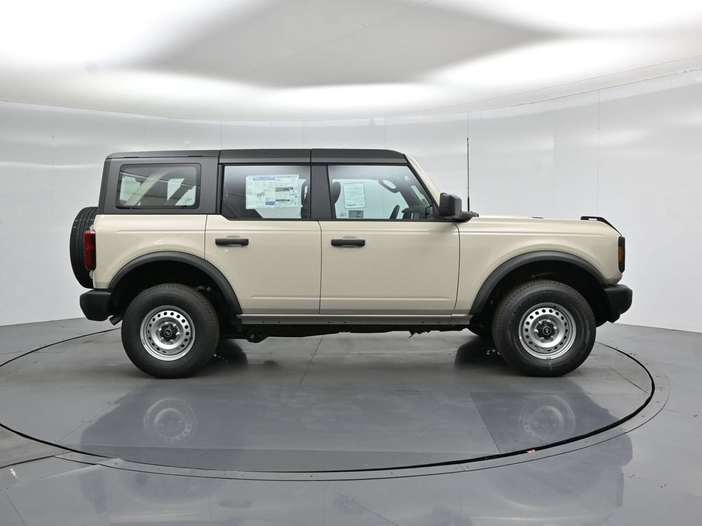 New 2026 Ford Bronco 4-Door AWD/4WD image 23