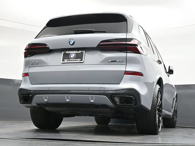 Used 2026 BMW X5 xDrive40i w/ M Sport Package AWD/4WD image 31