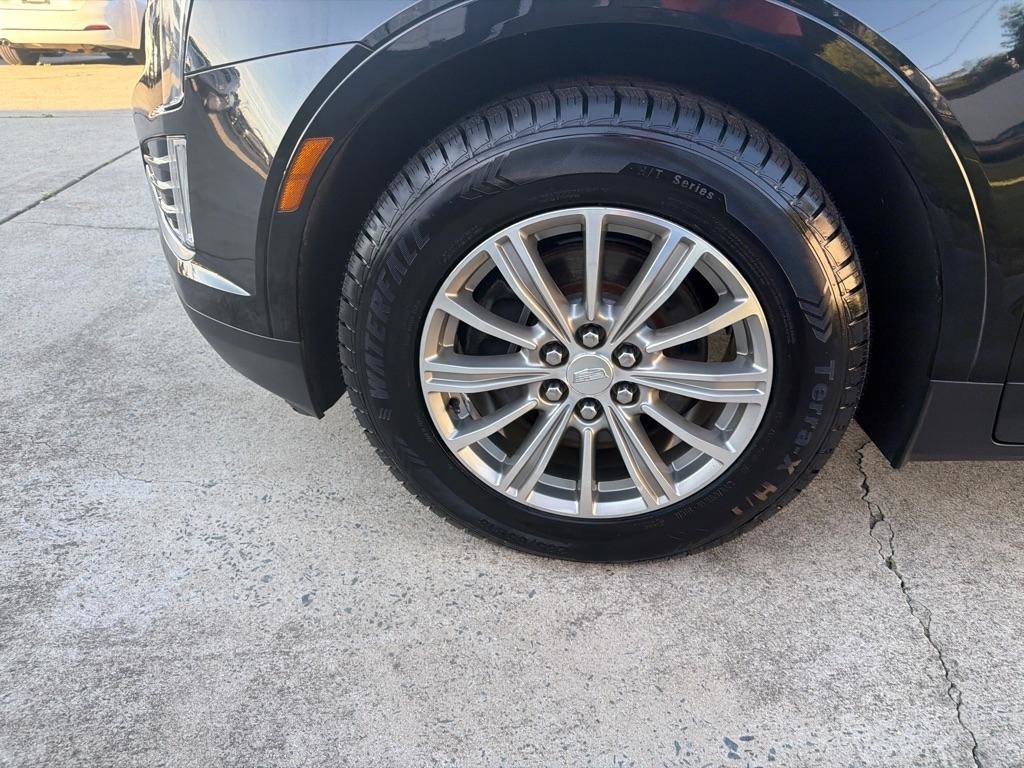 Used 2018 Cadillac XT5 Luxury w/ Driver Awareness Package image 41