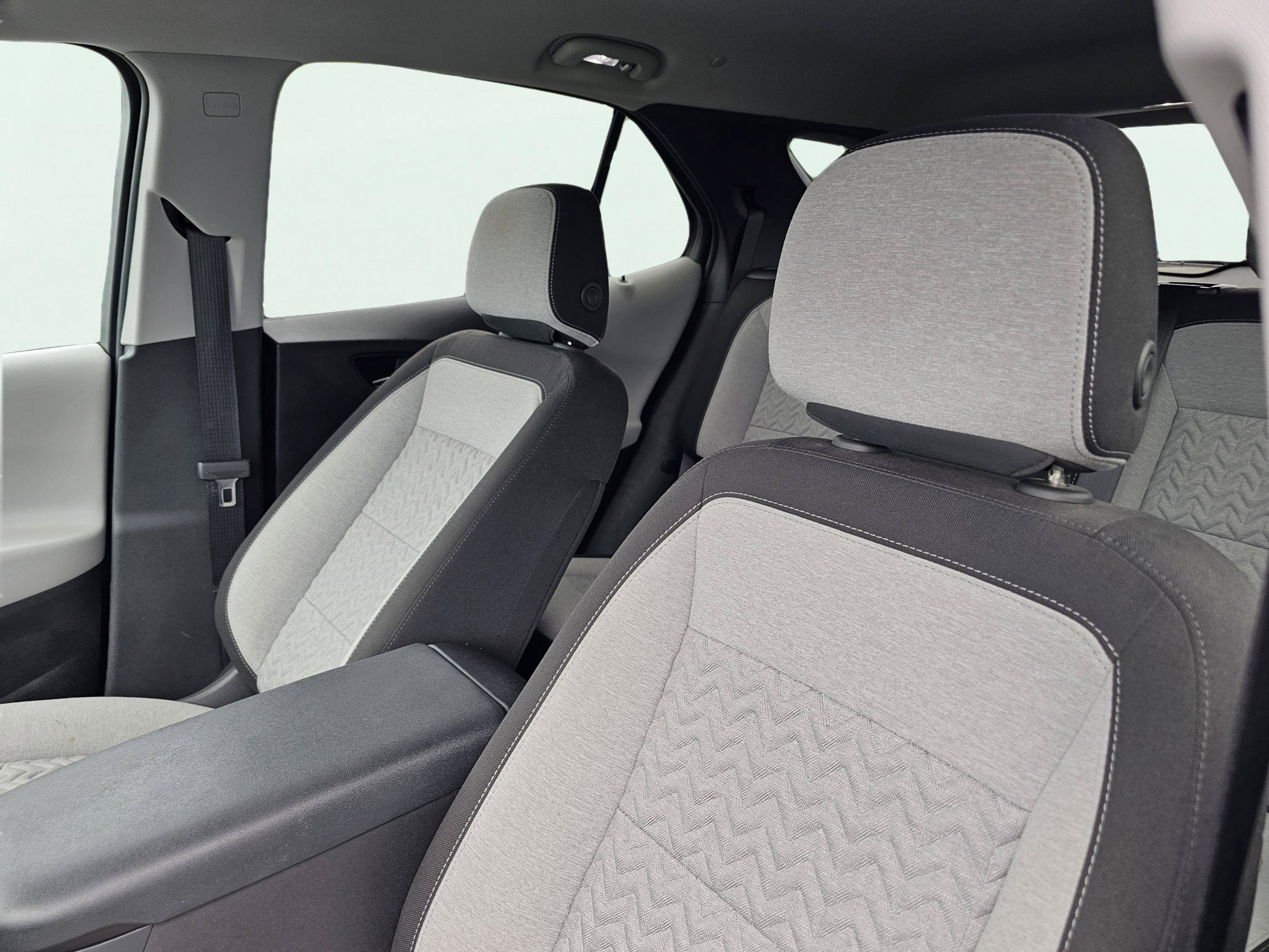 Used 2024 Chevrolet Equinox LS w/ LS Convenience Package FWD image 17