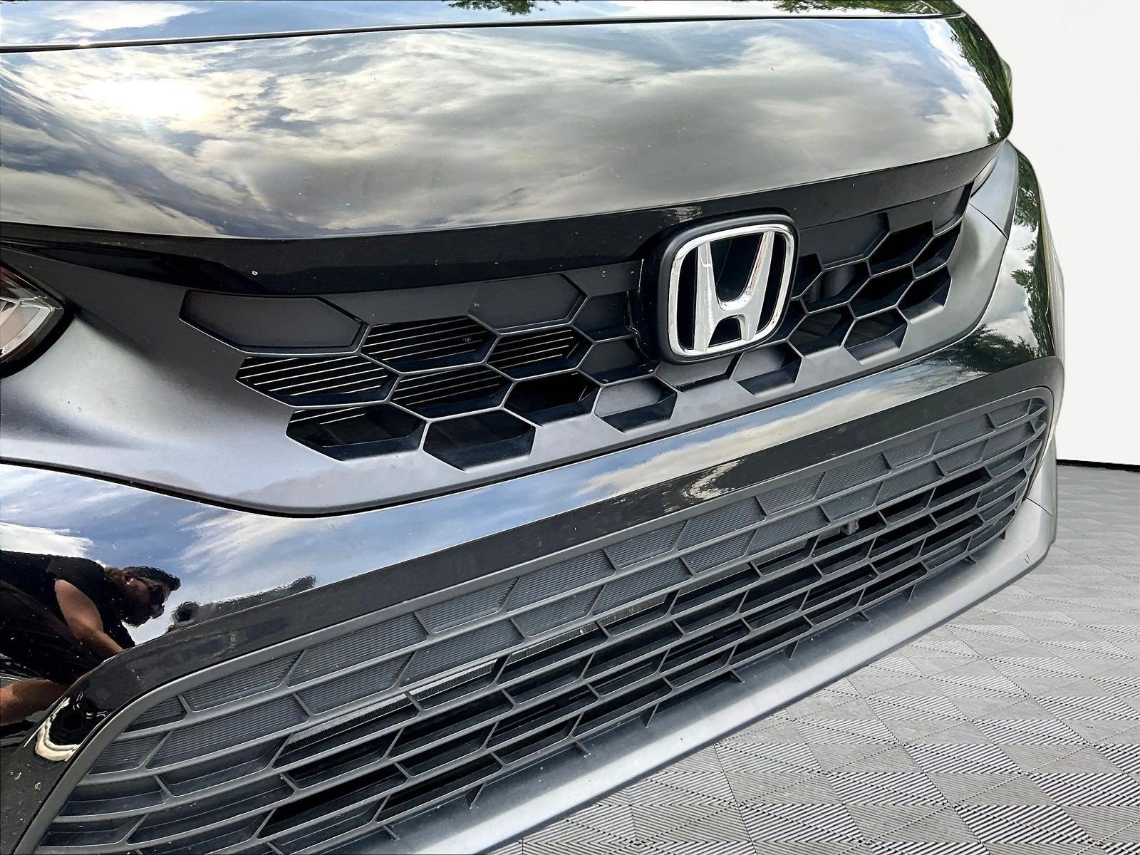 Certified 2024 Honda Civic EX-L image 32