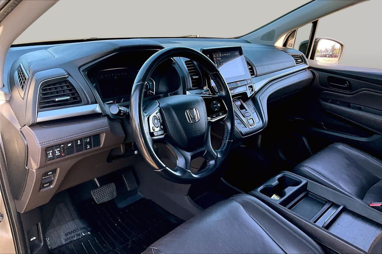 Used 2018 Honda Odyssey EX-L image 17