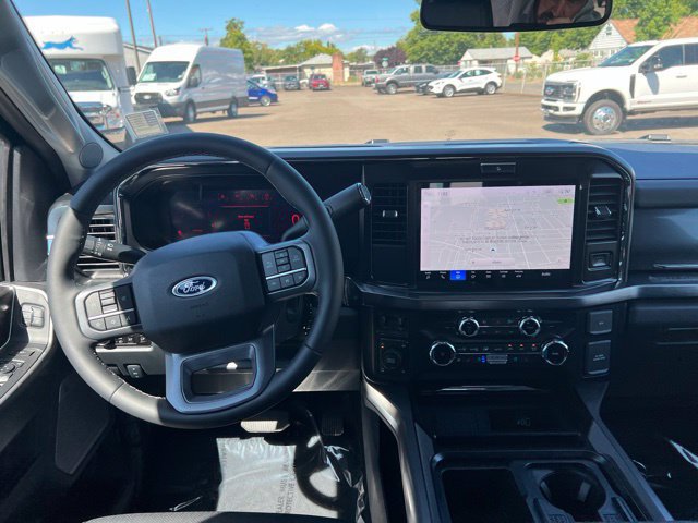 New 2026 Ford F250 Lariat w/ Black Appearance Package AWD/4WD image 18